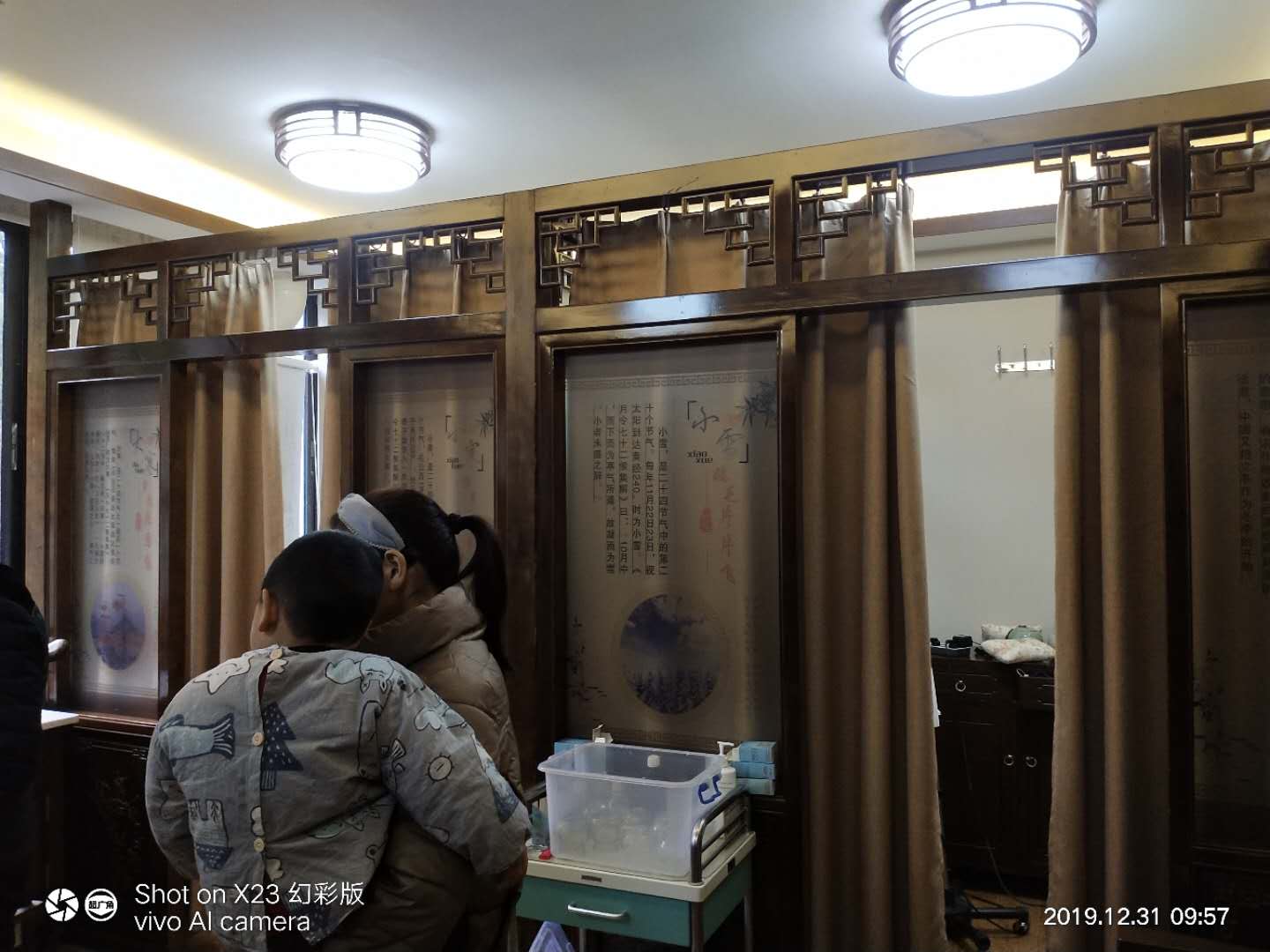 浙江艾灸會(huì)所（華仔）專業(yè)艾灸排煙設(shè)備預(yù)定安裝完工